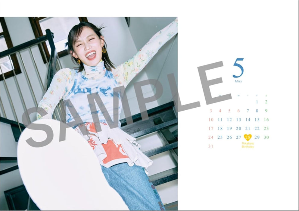 Hagoromo Rikako Sasaki 2026 Desk Calendar CL26-0179