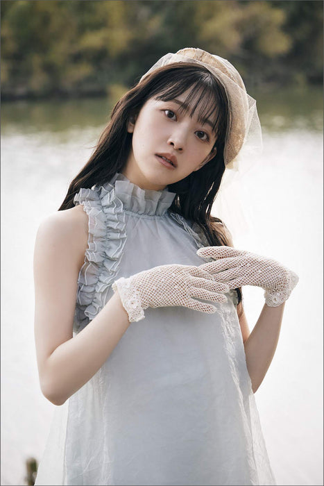 Nogizaka46 Graduation Commemoration Miona Hori 1st Photobook Itsu no Manika